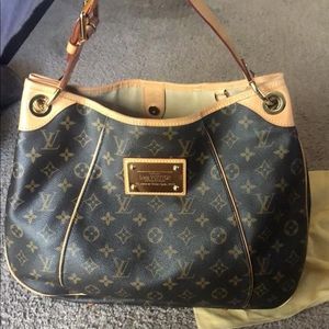 Galliera pm monogram hobo bag